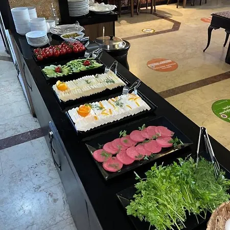 Hotel Metro Esmirna