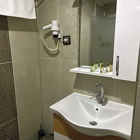 Hotel Metro 3*